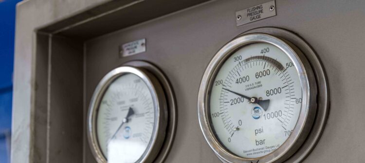 Integrated pressure testing to API 17D